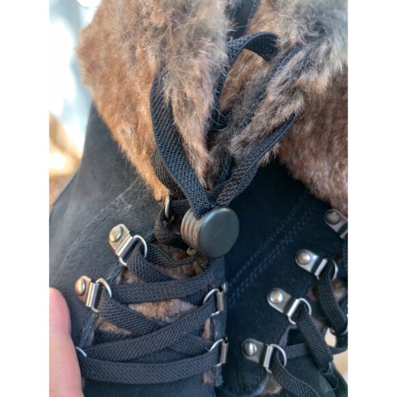 Clarks Black Leather & Faux Fur Trim Kearns Ramsey Ankle Boots Size 12M - Picture 7 of 10